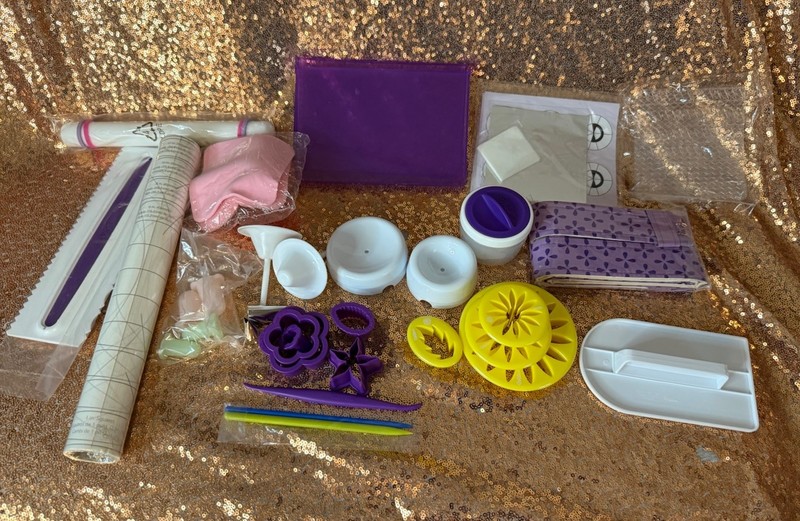 Vintage Wilton Baking Caddy Tool Storage Cake Decorating Case W/extras- Purple gallery