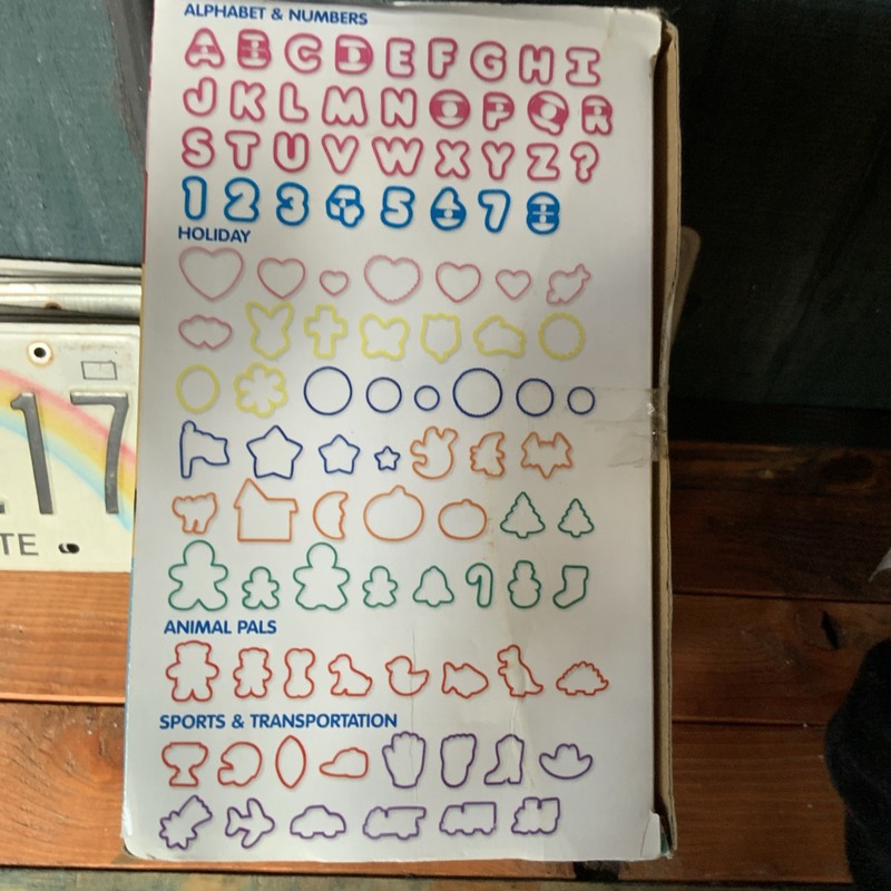 Cookie Cutter Set Letters Numbers Shapes Animals Sports .. 101! New In box gallery