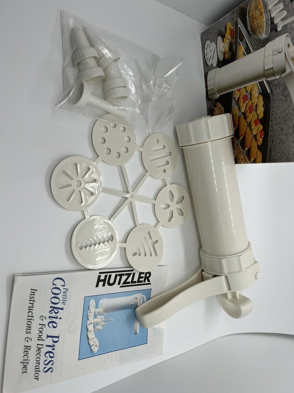 HUTZLER - petite COOKIE PRESS & FOOD DECORATOR #690. Holiday Decorating! gallery