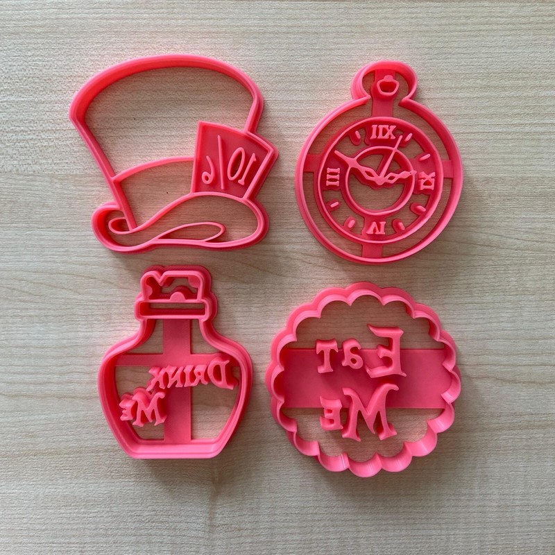 Alice Adventures in Wonderland Cookies Cutter Set, Drink Eat Me, Biscuit Stamp