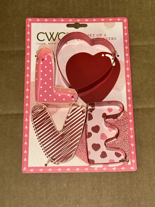 CWC Cook With Color Set of 4 LOVE Cookie Cutters Heart Valentines Day Baking NEW gallery