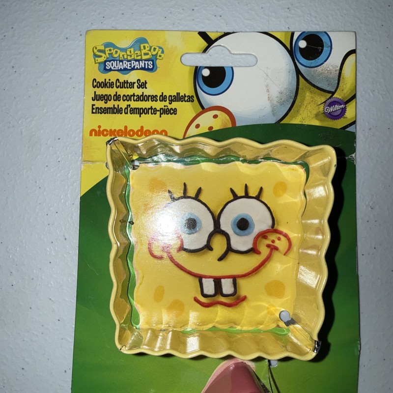 New Sponge Bob Squarepants Cookie Cutter Set Wilton Patrick 2010 gallery