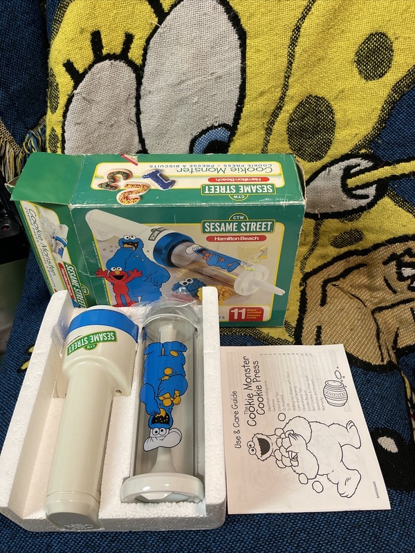 Vintage Hamilton Beach Sesame Street Cookie Press Electric Halloween Treats