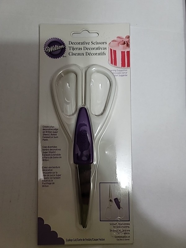 Wilton Decorative Scissors Scallop Cut for Wilton Sugar Sheets Rolled Fond B#6