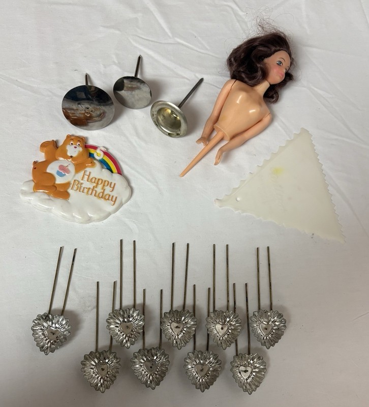 Cake Decorating /Various Vintage 15 Pieces