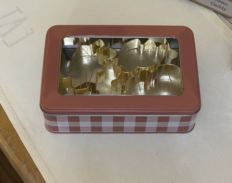 New RAE DUNN Autumn Fall Cookie Cutters Set In A LL "GIVE THANKS" Tin