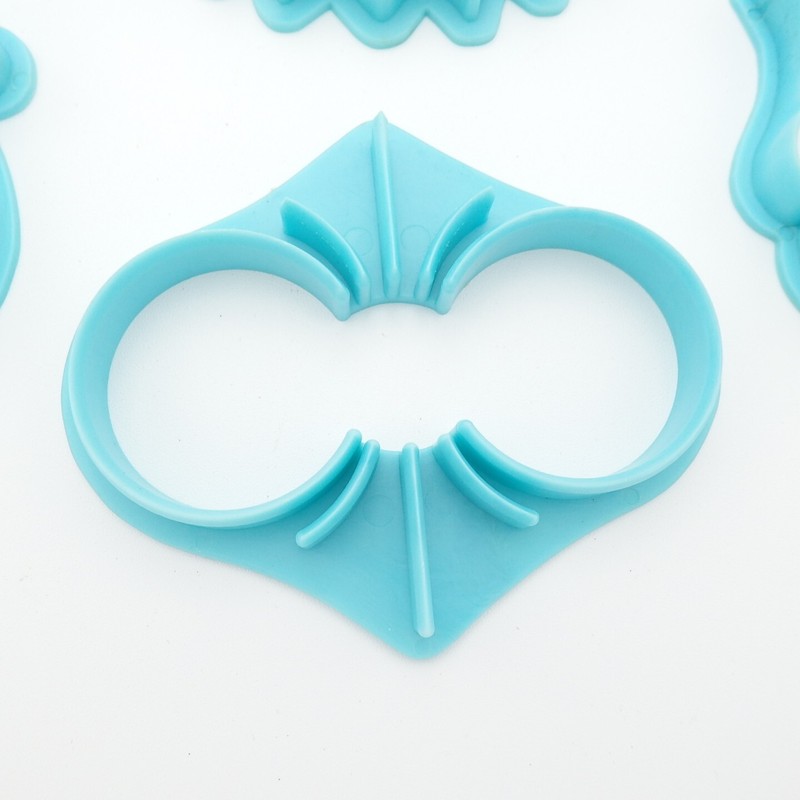 Wilton Wedding Cake Fondant Cookie Cutters 1972 Wilton Press Set of 9 Unused! gallery