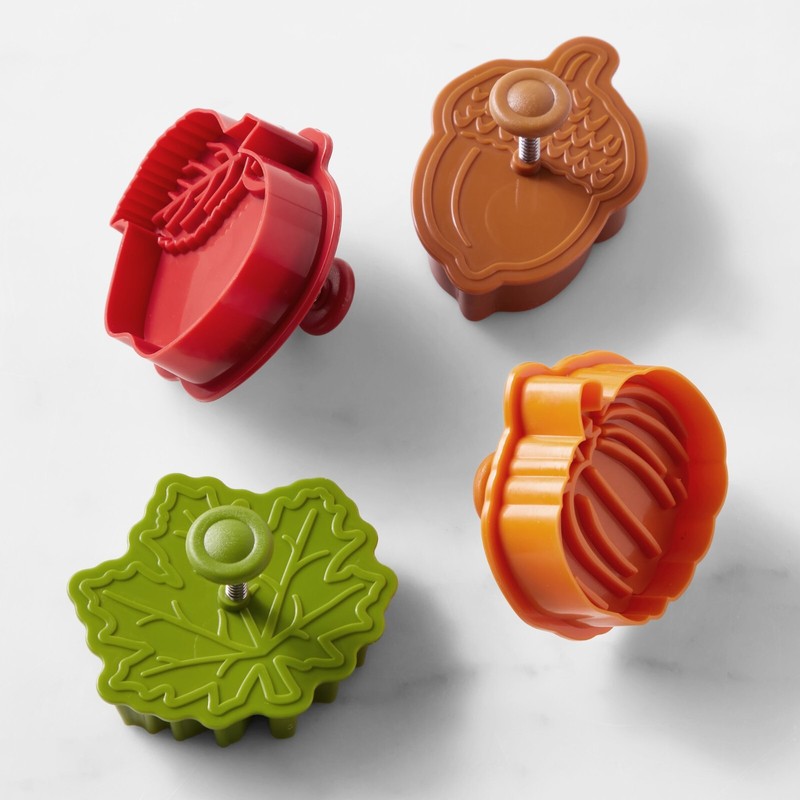 Set 4: Williams Sonoma Large Fall Pie Punches, Apple, Leaf, Acorn, Pumpkin - New gallery