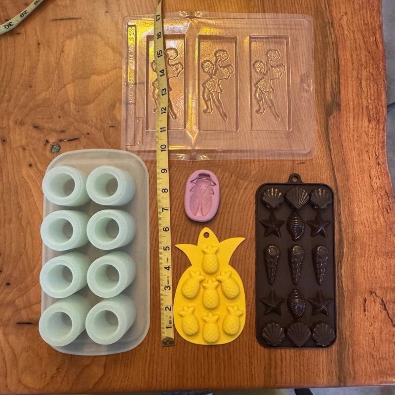 Lot of candy/baking molds - Silicone Baking Dome Molds - for Candy/chocolate gallery