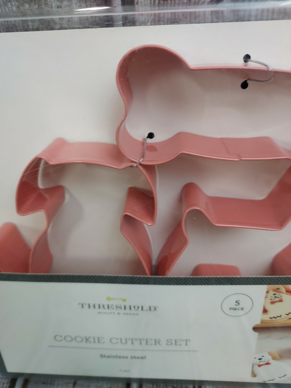 Threshold 5 Piece Stainless Steel Cookie Cutter Set Dog Themed NEW gallery