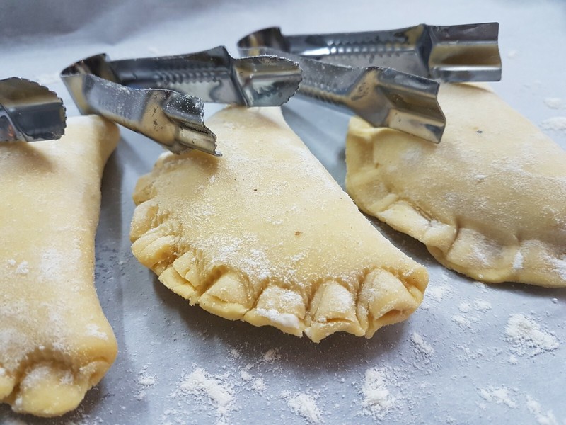 2 Sets Dough Pastry Designer 3 Different Shapes Samosa Empanada Dumpling NEW gallery
