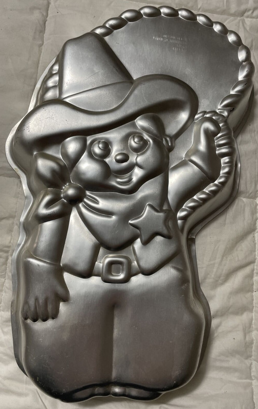 Wilton Cowboy Cake Pan Mold Form Pan # 502-3363 Year 1981