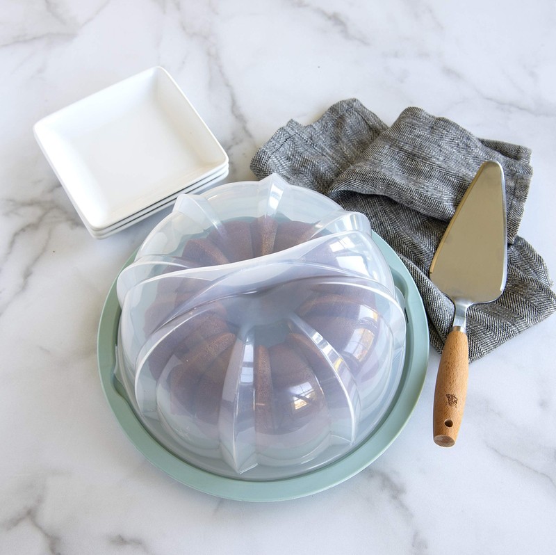 Nordic Ware Translucent Bundt Cake Interior 10.7 x x 6.1 in, Sea Glass gallery