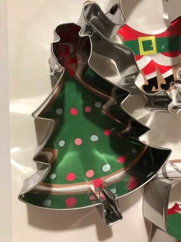 Brand New 3 Piece Metal Cookie Cutter Set: Santa, Christmas Tree and Stocking