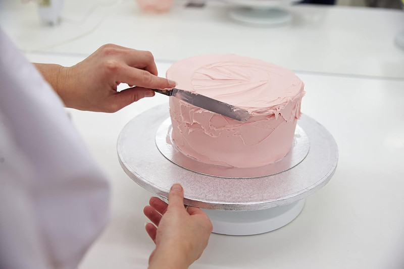 Professional Cake Decorating Tools - Large Stainless Steel 8" Icing Spatula - Of gallery