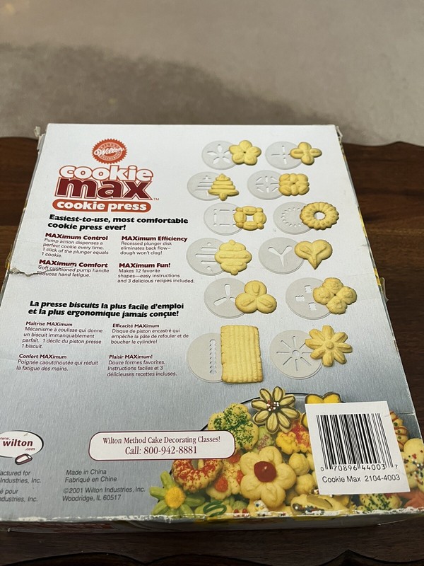 WILTON 2001 Cookie Max Cookie Press 12 Unique Designs for All Occasions gallery