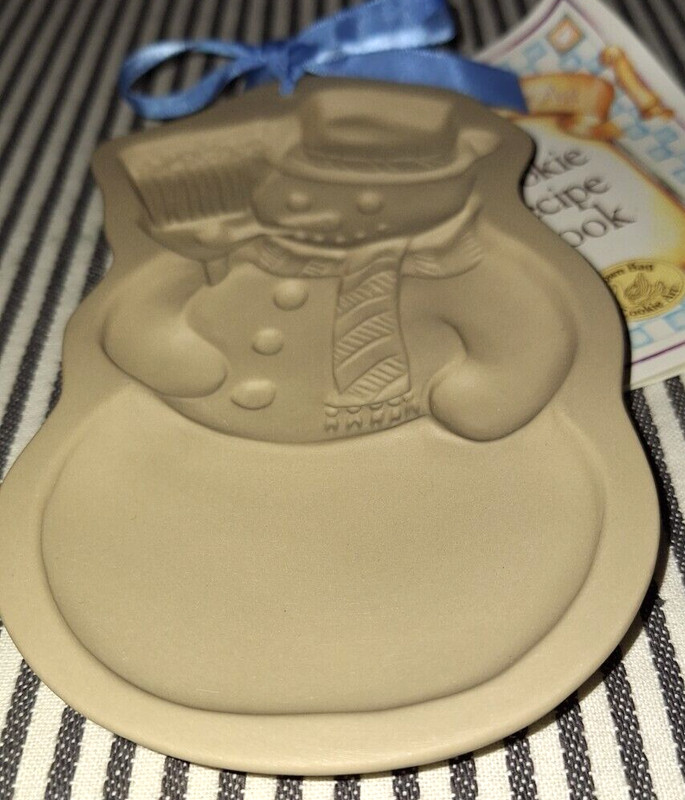 NWT VTG 1989 BROWN BAG CHRISTMAS SNOWMAN w/HAT 1st STONEWARE COOKIE MOLD PRESS gallery