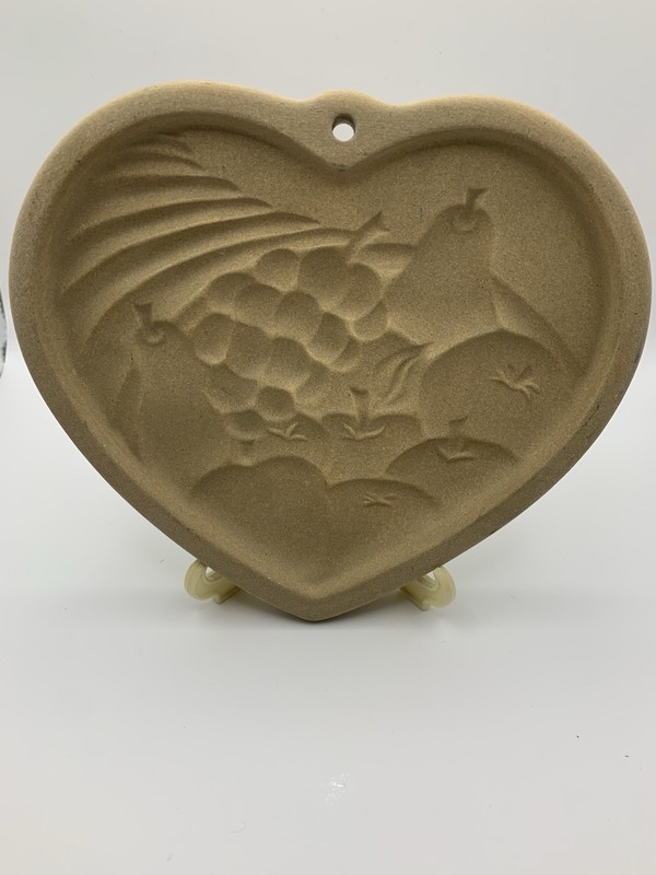 Vintage Pampered Chef  -Stoneware  -Cookie Mold  -Heart of Plenty -dated 1995