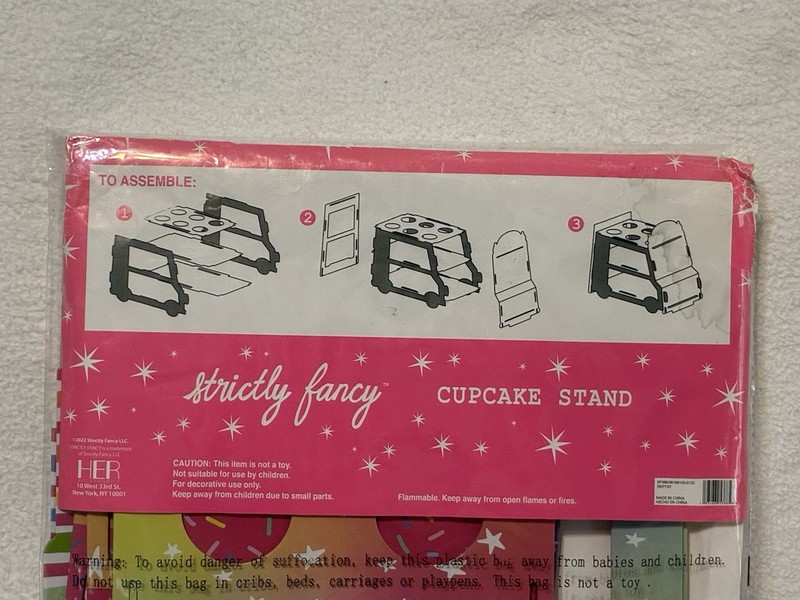 Strictly Fancy Cupcake Stand 13.5 x 14 5 Inches gallery