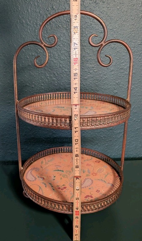 VTG Tracy Porter 2-Tier Artesian Road Dessert Display Stand Paisley Glass Top gallery
