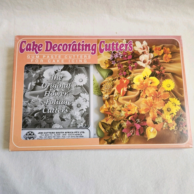 JEM Three Leaf Cutters Set Gum Paste Fondant Ivy Fern Oak Leaves Poinsettia