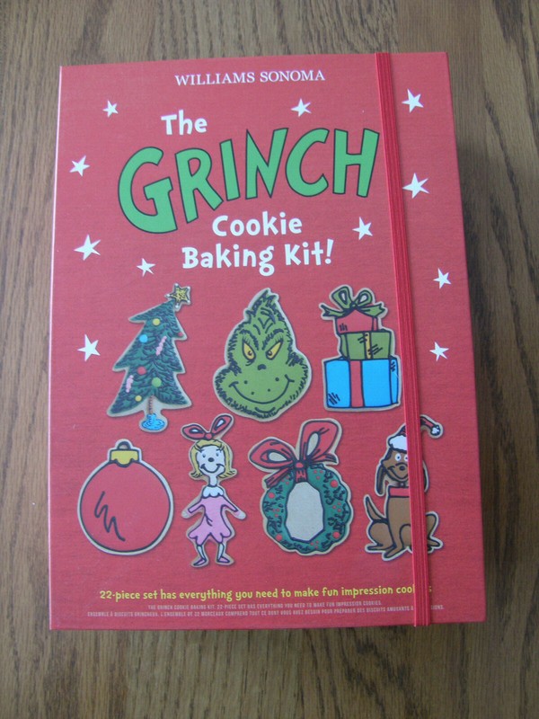 Williams Sonoma Grinch Christmas Cookie Cutter Set- Cindy Lou Who, Max, Tree-New