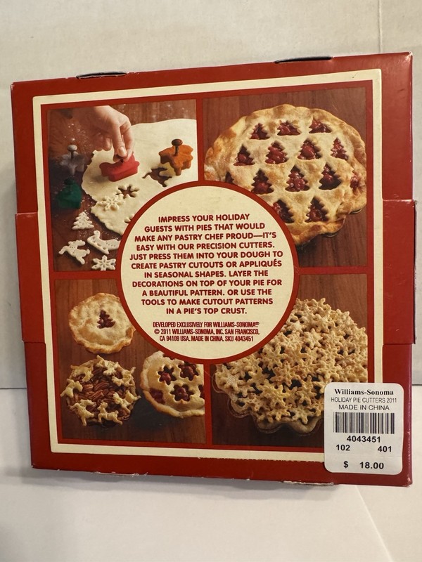 Williams Sonoma Holiday Christmas Pie Crust Cutters 4 Pieces Deer Snowflake Tree gallery