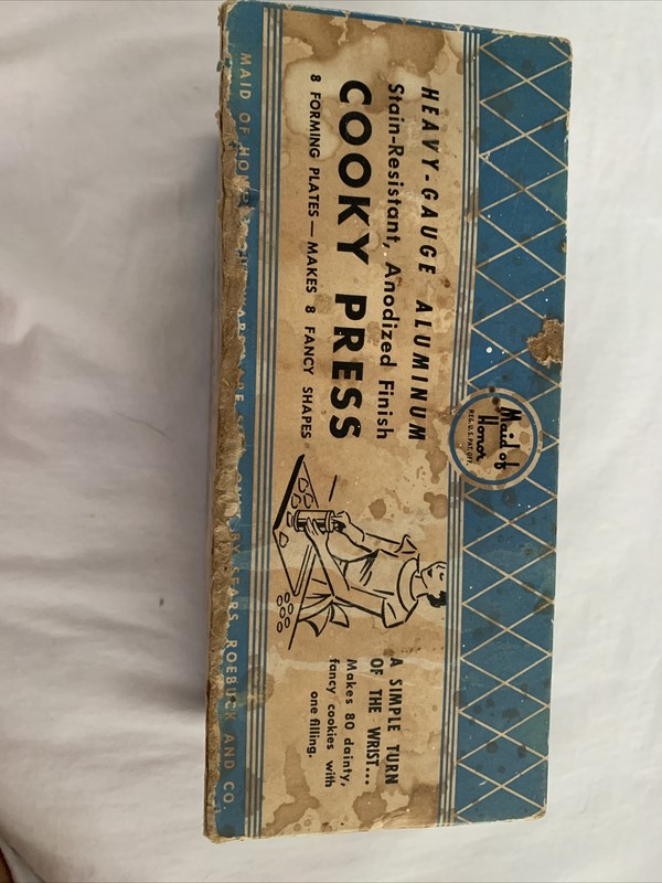 Vintage 1940s Maid of Honor Cooky press In Original Box sold by Sears Roebuck