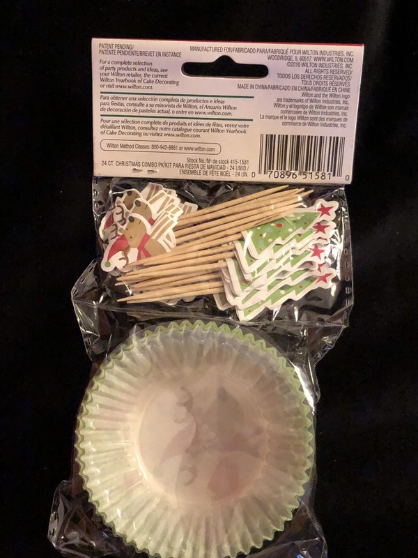 Wilton 24-ct. Holiday Christmas Cupcake Combo W/ Tags Pix Flags Picks gallery