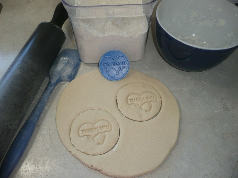 THANK YOU WORDS WITH STETHOSCOPE NURSES DOCTORS COOKIE STAMP EMBOSSER USA PR4011 gallery