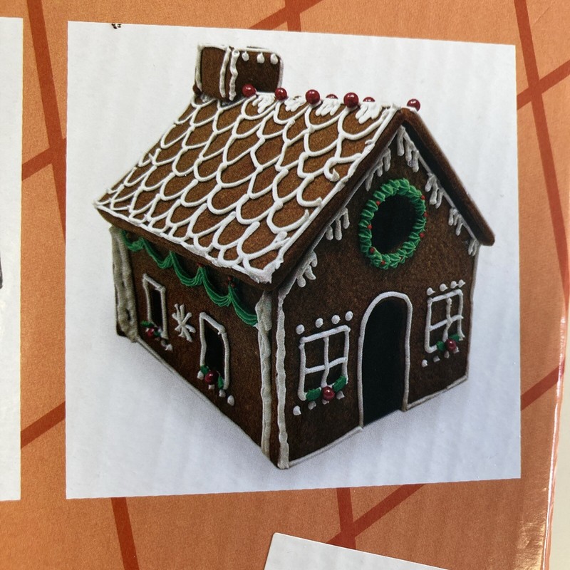 Gingerbread House 9 Piece Cookie Cutter Set - Santa's Sweet Shop - 9 pieces gallery