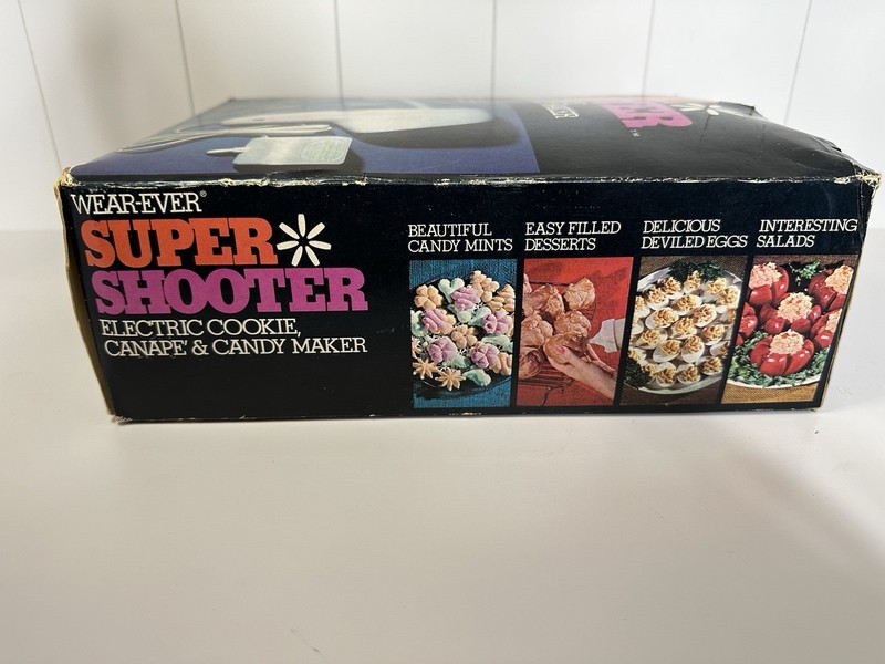Wear-Ever Super Shooter Electric Cookie Press Candy Canape Maker 70001 Open Box gallery