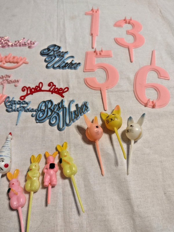 VT PLASTIC BIRTHDAY CAKE TOPPERS HAPPY BIRTHDAY CLOWNS BUNNIES CATS NUMBERS gallery