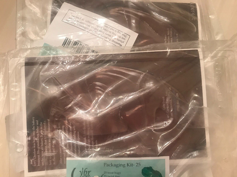2 Slipper high heel Chocolate Candy Mold 25 bags Cinderella glass Chocolatier gallery