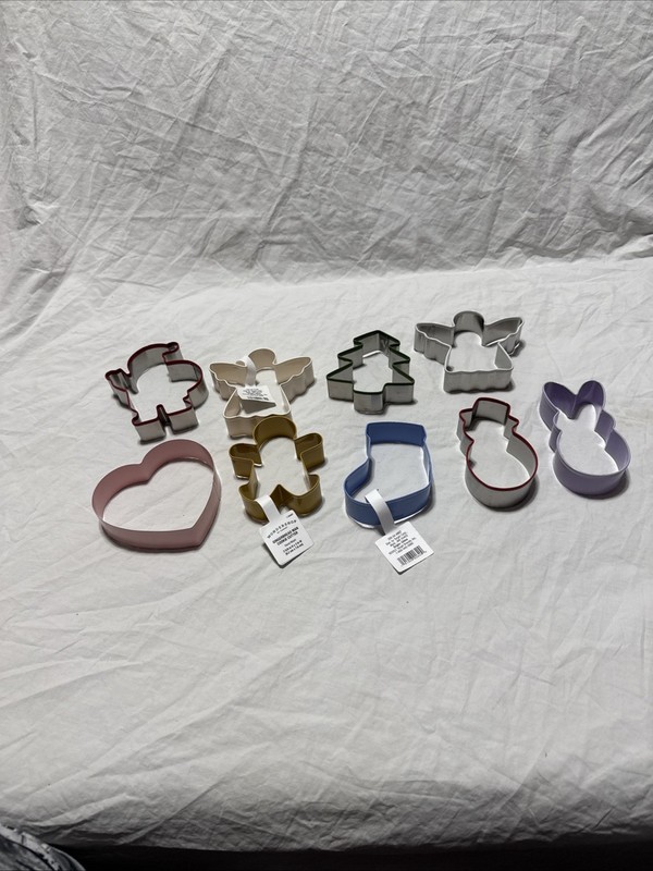 Wondershop At Target Cookie Cutters Lot Of 9-Christmas,Easter Bunny,heart