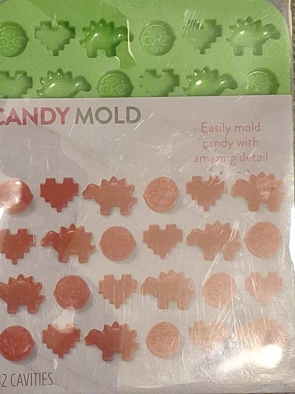 Wilton RO Silicone Candy Mold Nerdy Nummies Rosanna Pansino 42 Cavities New gallery