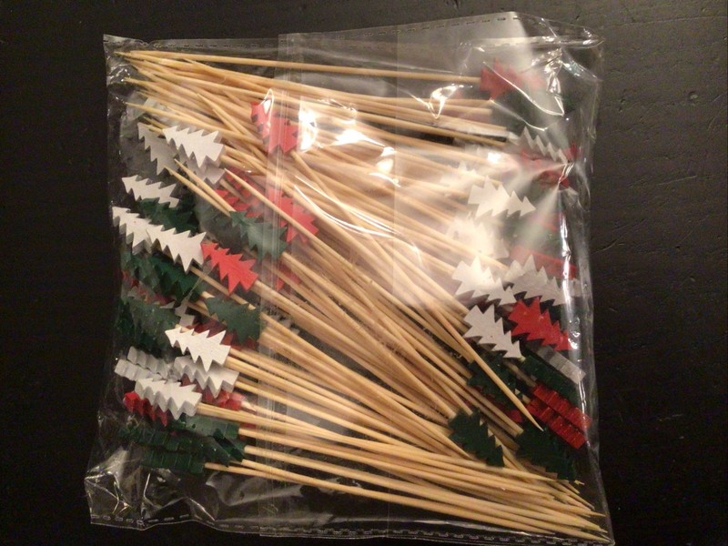 New 50 Or More Christmas Trees Wood Baking Picks Cooking Red Green White 5 Inch