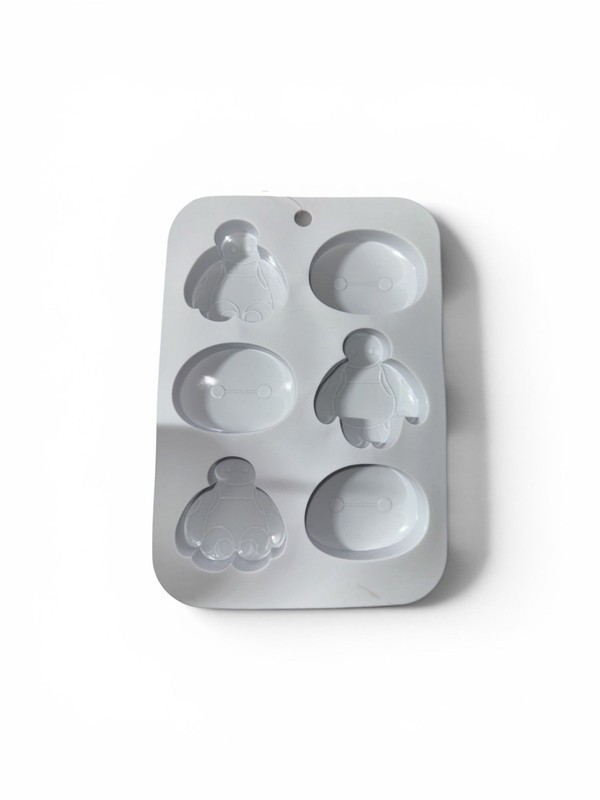 Disney Big Hero’s Baymax Silicone Candy Chocolate Cake Ice Mold Tray