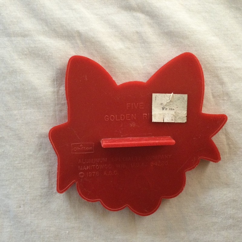 Vintage 12 Days of Christmas Cookie Cutter - 5 Golden Rings - 1978 Chilton gallery