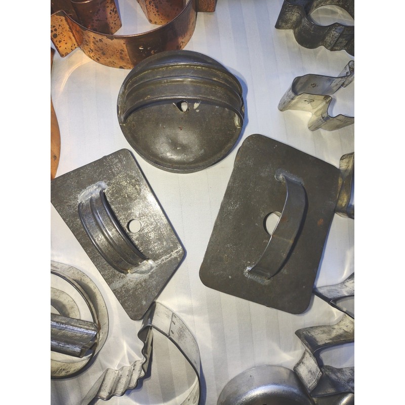 Large Lot of 50+ Cookie Biscuit Cutters Tin Copper Aluminum + 2 Plastic Molds gallery