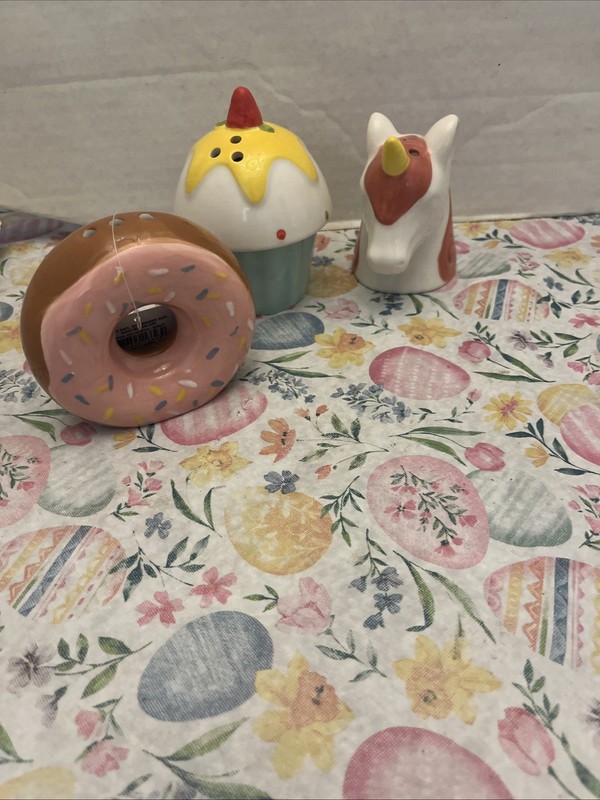 Target Bullseye 3 Piece Donut Cupcake & Unicorn Sprinkle Ceramic Shaker Set gallery