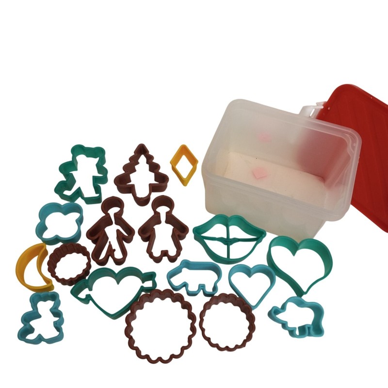 Plastic Cookie Cutter Set Storage Box 17 Assorted Shapes Hearts Animals Holiday gallery