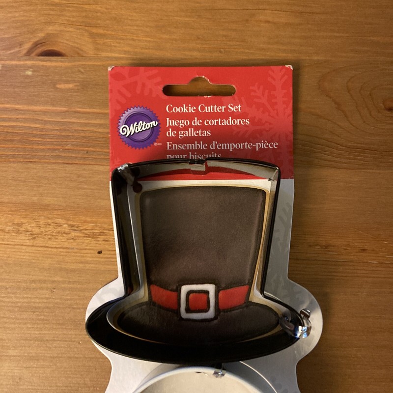 NEW Wilton Christmas Winter Metal Cookie Cutter Snowman Snowflake Cutter Set D gallery
