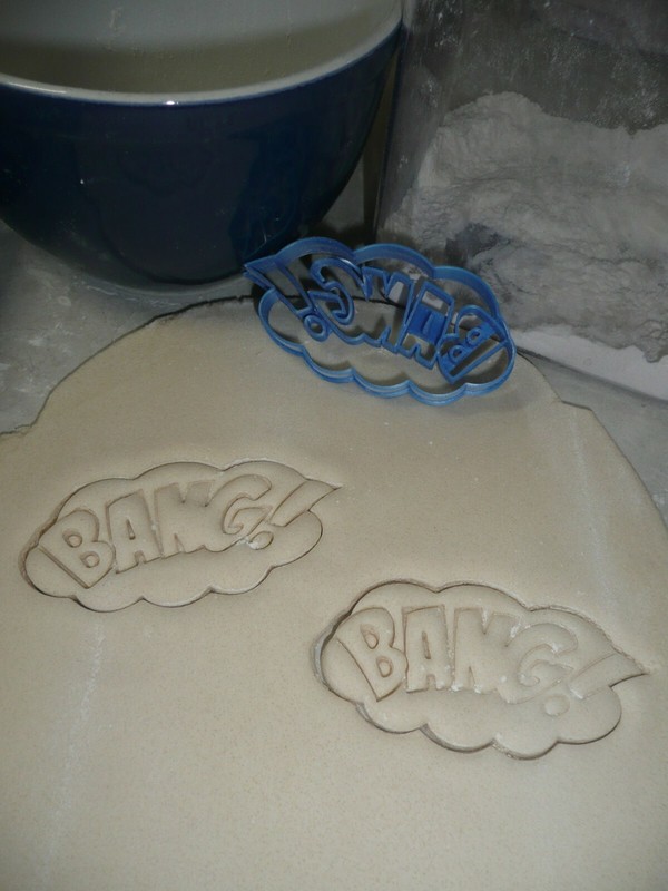 BANG SIGN QUOTE SUPERHERO SUPER HERO COMIC BOOK SPECIAL COOKIE CUTTER USA PR3198 gallery
