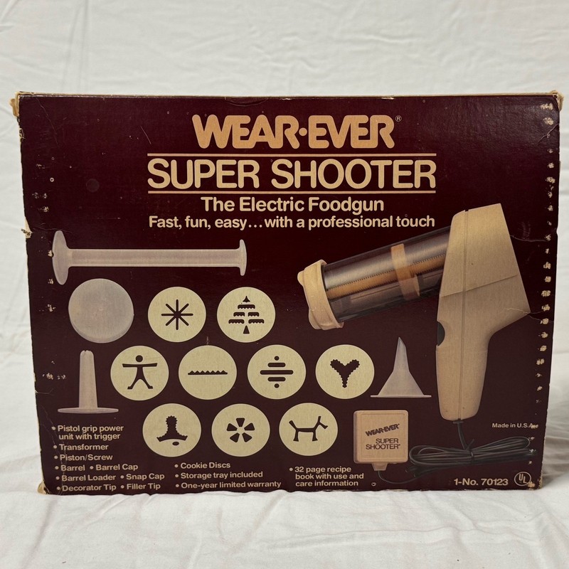 Vintage Wear-Ever Super Shooter Electric Cookie Press Foodgun #70123 WORKS gallery
