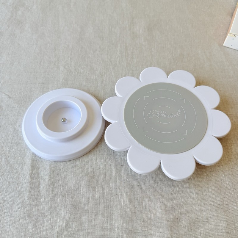 Sweet Sugarbelle Sweet Spinner Cookie Turntable, Frosting Icing Decorating Tool gallery