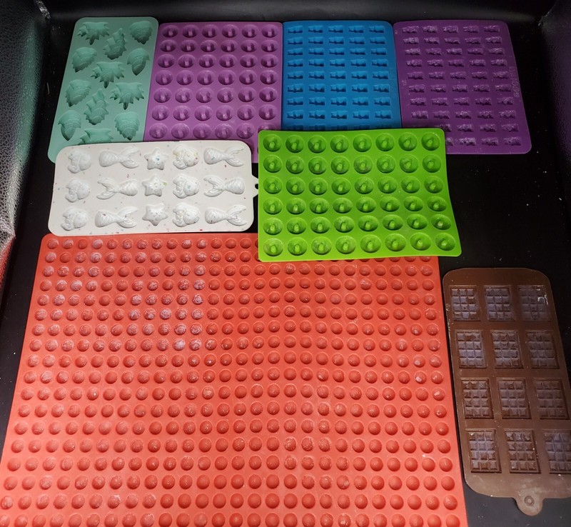 8 Assorted Silicone Plastic Baking Candle Soap Resin Molds