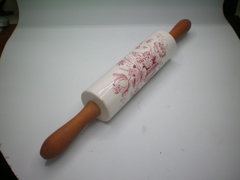 Charlotte Pattern Red Transferware Royal Crownford Staffordshire Rolling Pin gallery