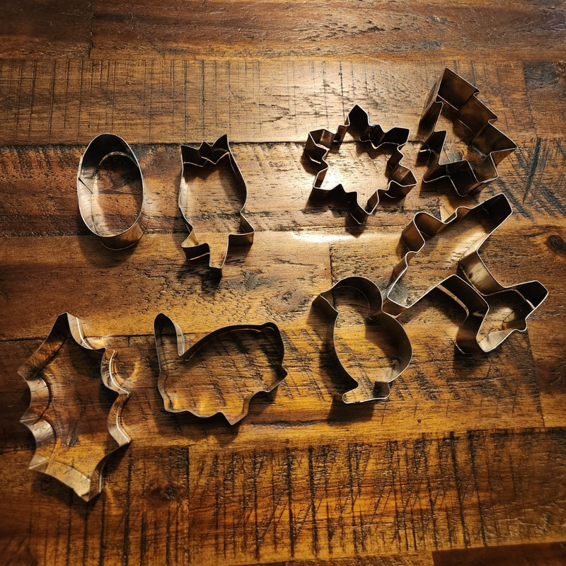 Set of 8 Silver Metal Cookie Cutters Mixed Shapes Santa Tree Spring Airplane