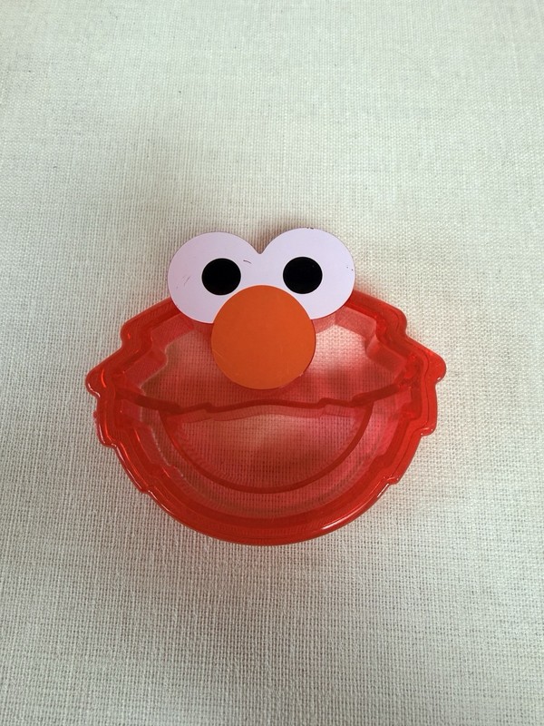 Sesame Street ELMO Crust Or Cookie Cutter Red Plastic